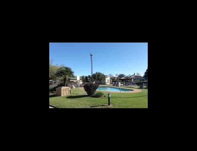 3 BEDROOM TOWNHOUSE FOR SALE IN MEYERSDAL